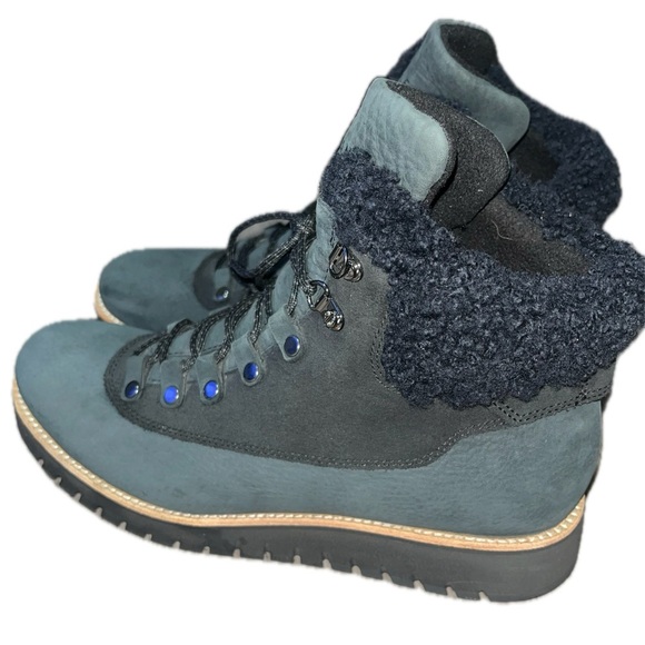 Cole Haan Women's Zerøgrand Explore Waterproof Hiker Boots Blue Size 9.5B - Picture 1 of 13